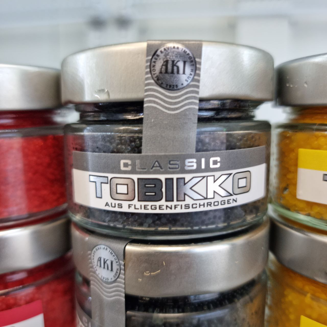 Tobikko Black 90g